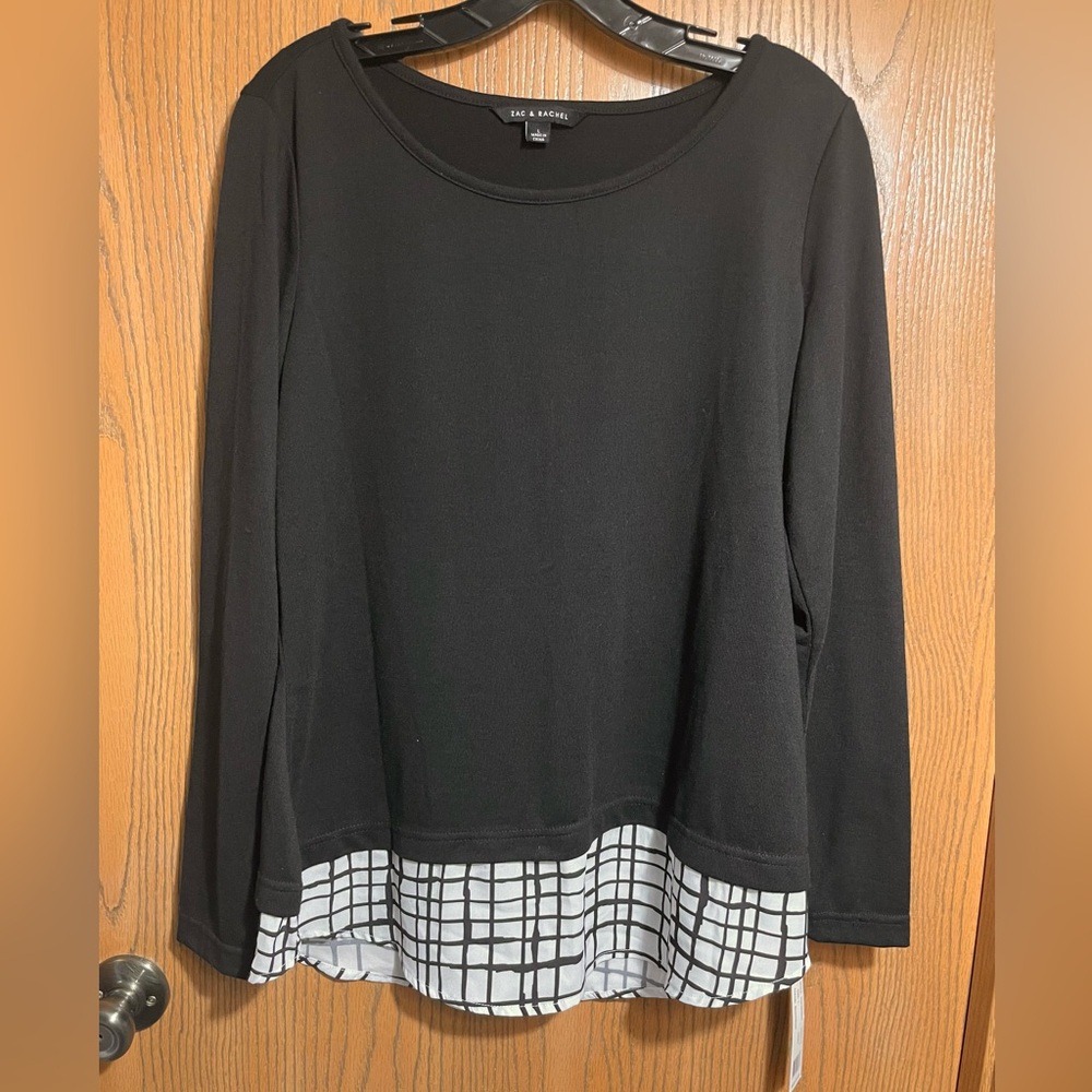 NWT Black and White Grid Hem Sweater